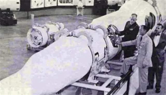 美籍华人林烨简介（清华才子林烨加入美籍，研究导弹对准中国）