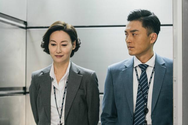 「铁探」：TVB四位小花旦为这位大女主做配，气场都不及她