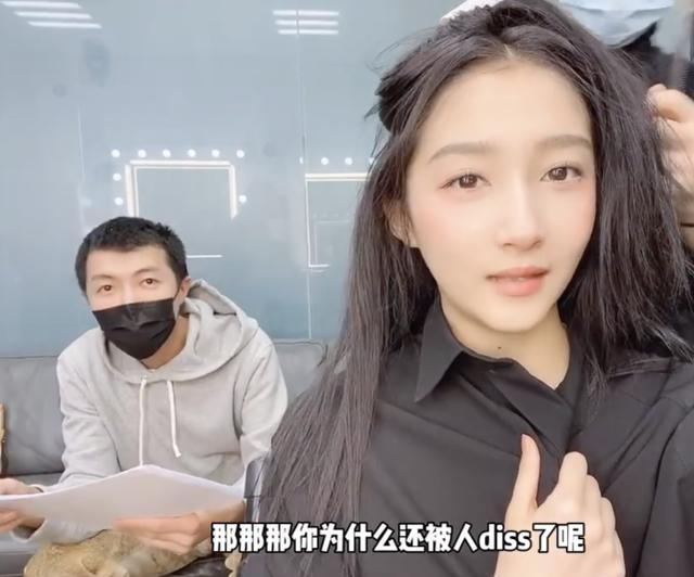 关晓彤造型师高强个人资料关晓彤造型师是谁
