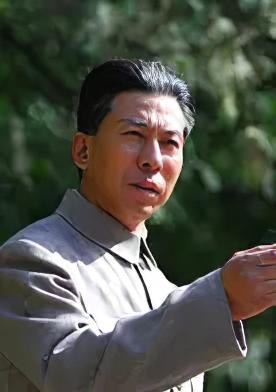 1949年，斯大林说了什么话？开国大典提前了三个月