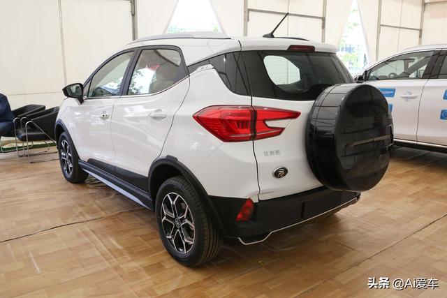 远航加快充，大空间家用低价SUV，好养活好停车，实拍比亚迪元Pro