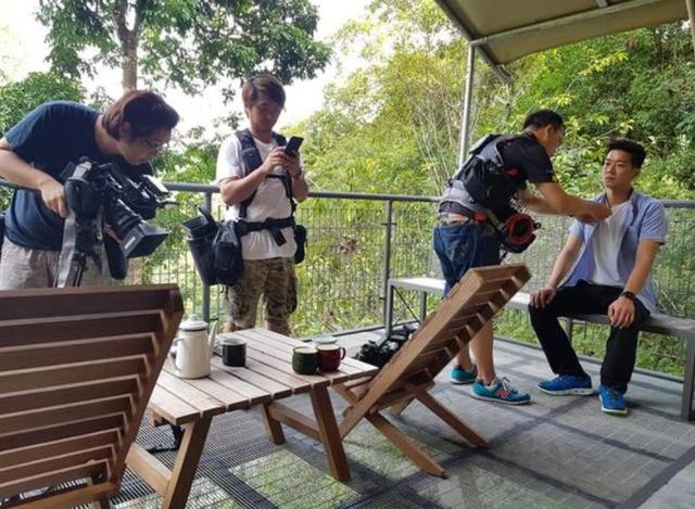黄心颖连累TVB众星，4部电视剧1部综艺，2位TVB演员忍不住爆粗