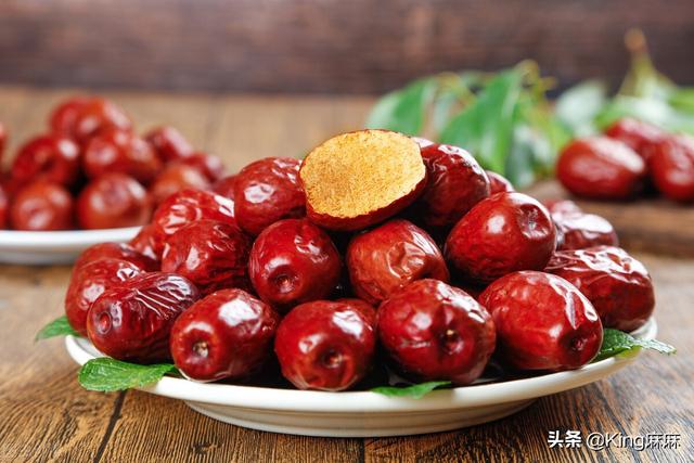 11月7日，是“立冬”节气，饮食上应该吃什么？又该如何养生呢