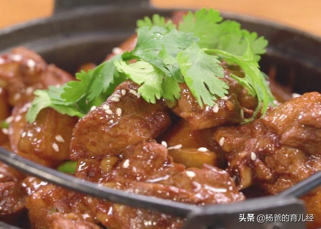 孩子爱吃的萝卜鸭肉煲，肉嫩鲜香，营养美味，吃了一次还想吃