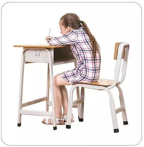 真正影响孩子视力的原因，不是电子产品，而是容易被忽视的三件事