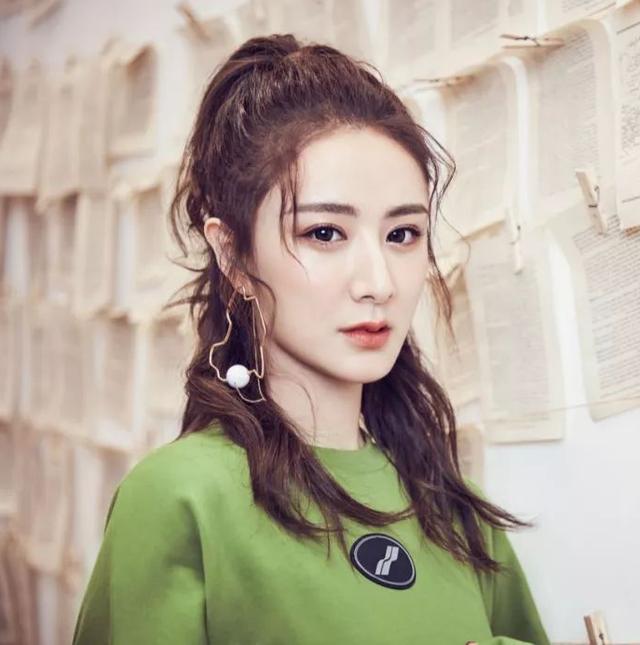 薇娅惊艳的照片(薇娅的图片大全)