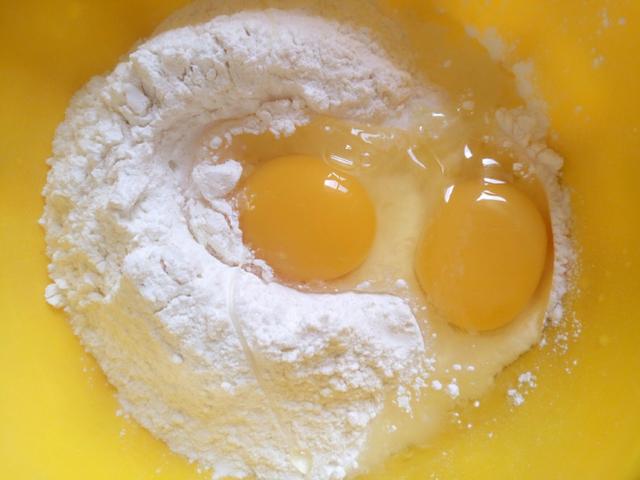 炸鱼炸肉用什么粉 炸肉用的是什么面粉