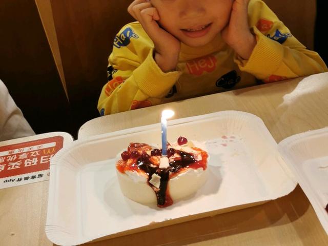 为啥说有些聚餐不适合带孩子？这背后的原因，职场宝妈要懂得