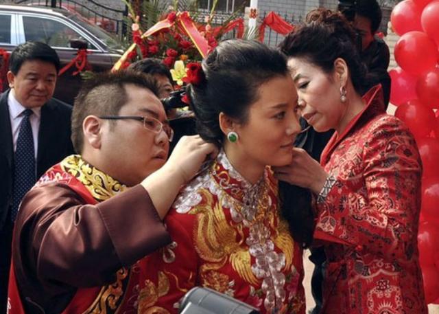 从“山西首富”到“四处逃亡”，车晓前夫李兆会到底经历了什么？