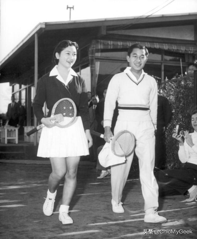 首位嫁入日本皇室的平民女人 84岁上皇后美智子60年婚姻甜蜜 酷生活网
