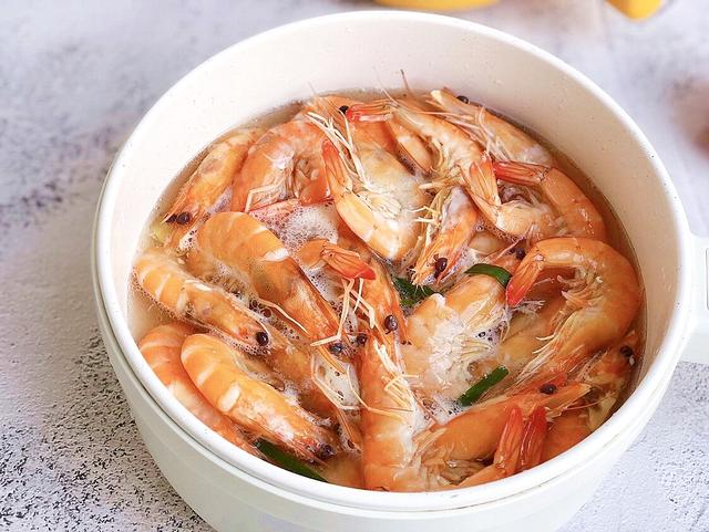 大龙虾三种家常做法 大龙虾三种家常做法（大龙虾三种家常做法麻辣） 美食