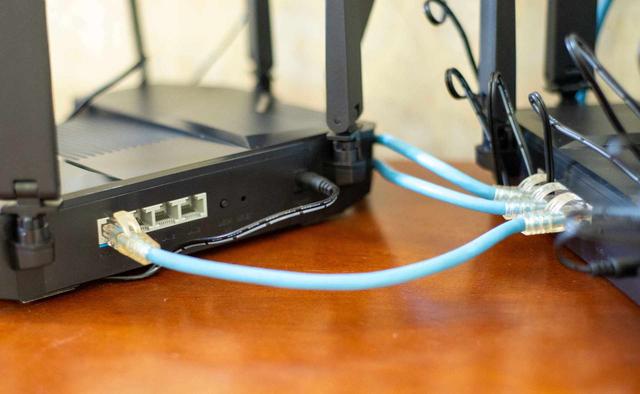 国产芯片的逆袭？中兴 AX5400 Pro WiFi6 路由性能及MESH组网使用评测