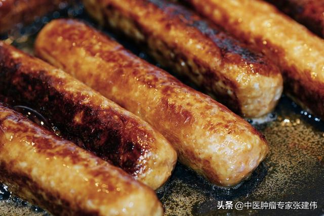 吃得太“好”容易患腸癌？出現這幾種癥狀，趕緊去醫院檢查一下