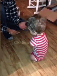 B超婴儿无四肢，18岁妈妈拒绝堕胎，冒险生子，把孩子养成男子汉