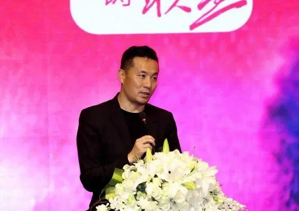 德基广场老板吴铁军个人简介(德基广场老板吴铁军)