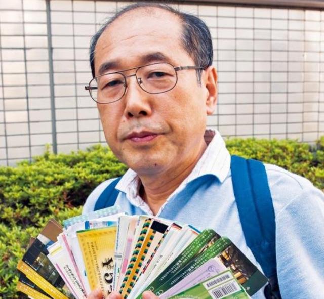 72岁日本大爷为蹭吃蹭喝，入股900多家公司，34年不花自己一分钱