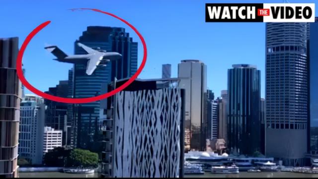 9·11在布里斯班重演？！军机低空飞行，擦着建筑大楼飞过