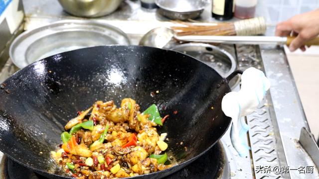 干锅鸡 干锅鸡（干锅鸡翅的家常做法视频） 美食