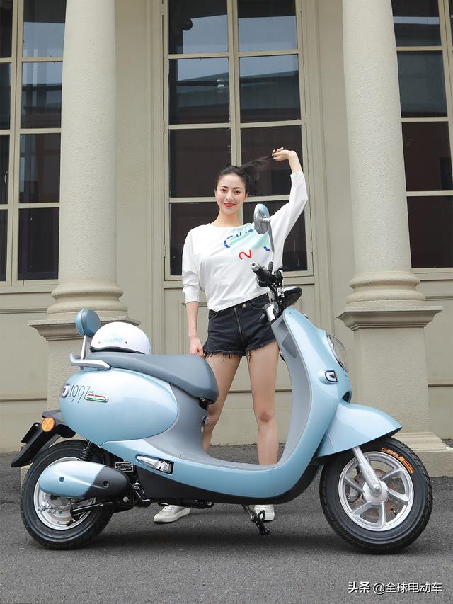 价格2999起，续航里程远，这3款绿源电摩速度快，很适合上班使用