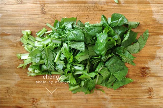 秋天干燥易上火，多给家人煮这汤喝，清爽含钙高，应季而食好度秋