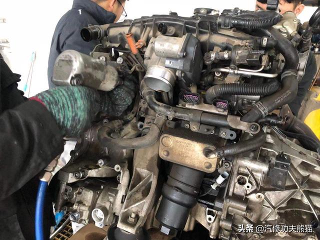 022款奥迪a6l还烧机油吗(2022款奥迪还烧机油吗)"