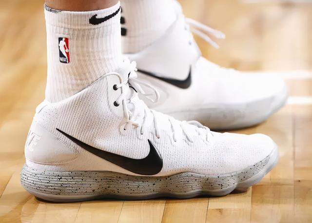 在颜值面前，配置和性能原来这么不堪一击吗？