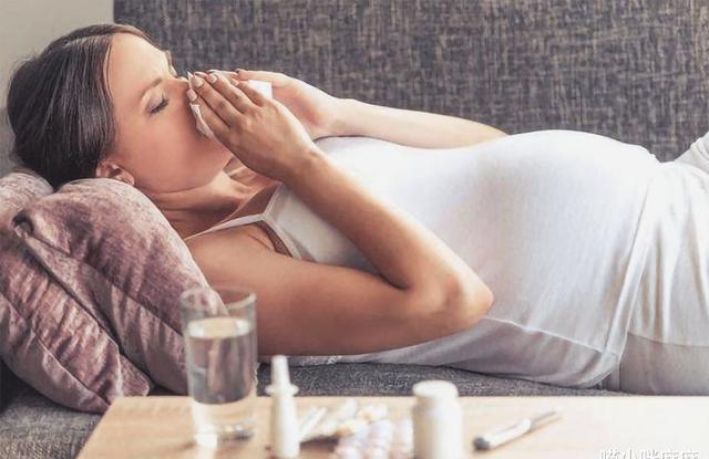 孕妇产下“兔唇宝宝”, 谎称孕期吃了兔肉，被医生揭穿