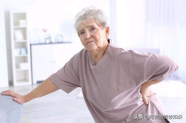 中年人容易缺钙，这4种食物补钙比较好，条件允许的话，可换着吃