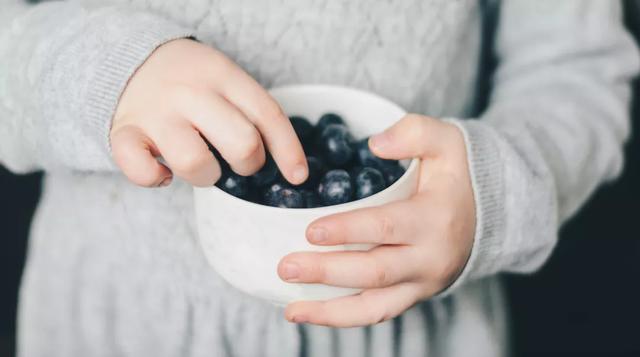 煮过的水果胜过药？哪些情况下，水果煮熟吃？