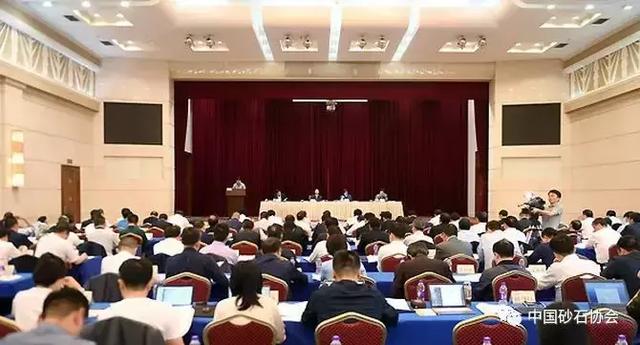 关于湘西耐用立式破碎机性能可靠的信息