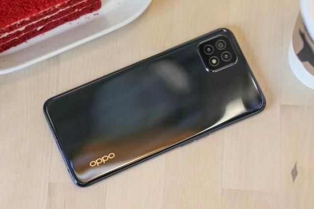2021Q2中国区安卓销量第一，7nm芯片＋双模5G＋90Hz，跌至1269元