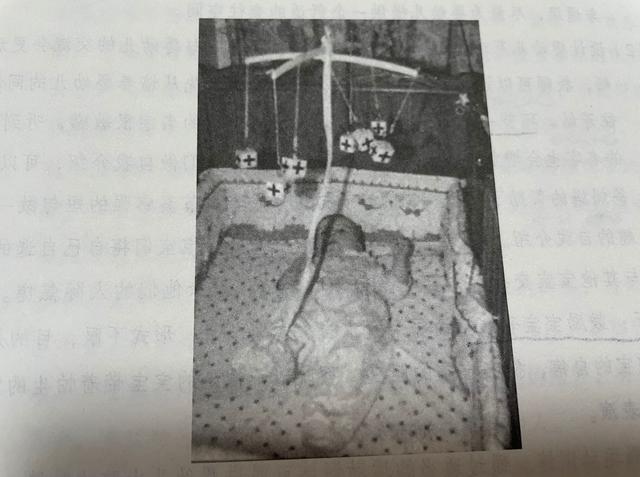 两岁半的孩子还认生？与婴儿认生期有关，怎样帮孩子度过认生期