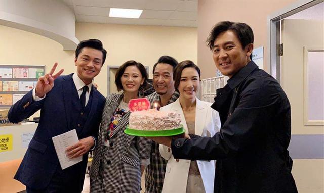 黄心颖连累TVB众星，4部电视剧1部综艺，2位TVB演员忍不住爆粗