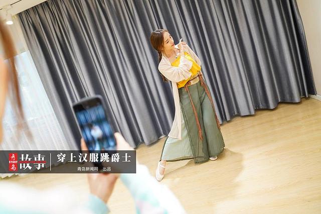 桃花岛跳舞（桃花岛跳舞）