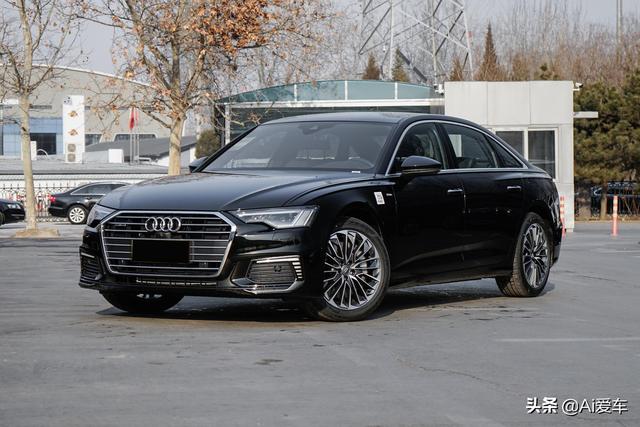 2.1L油耗带四驱，豪华热销行政大轿车，车价不错，奥迪A6L新能源