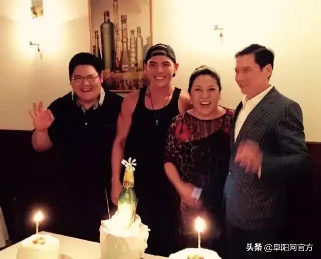 向佐弟弟:向佐的弟弟叫向佑，一家人为何闭口不提，看看他的经历你就懂了