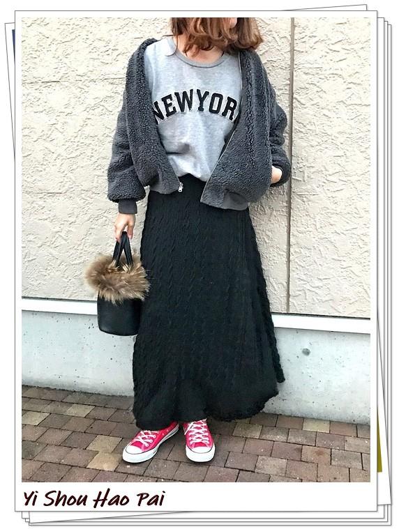 红鞋子搭配什么裤子好看（红色匡威鞋的秋冬穿搭27例）