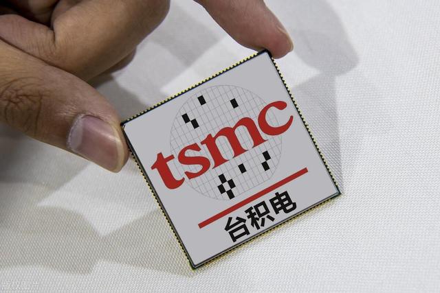 半导体材料新方向，云南大学发现最佳芯片材料，比硅片强好多