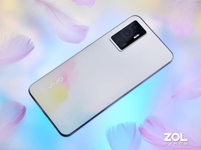 小姐姐的自拍新装备 vivo  S10e图赏
