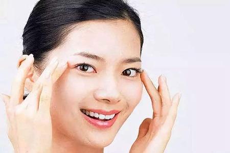 眼睛下面长鸡皮疙瘩6