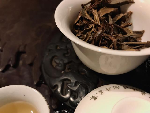 普洱岩石破碎机