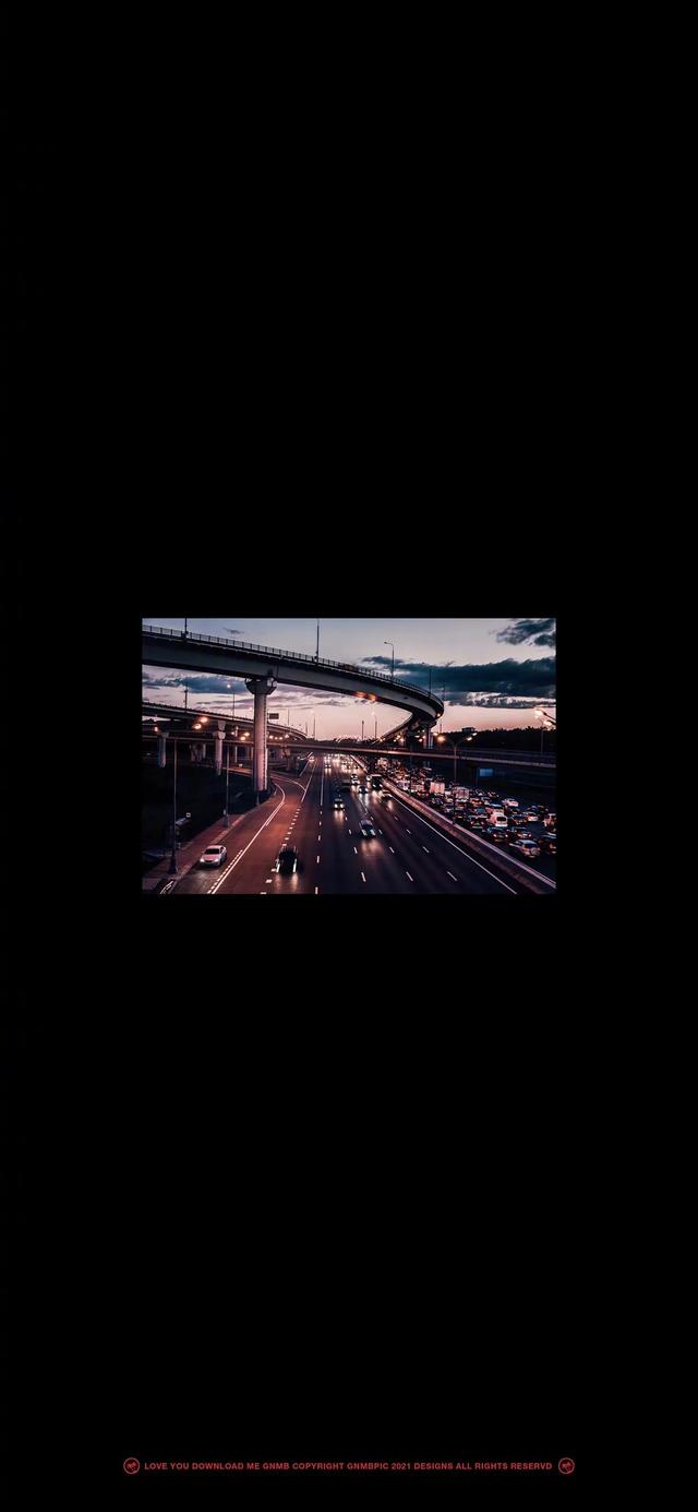 [微信大菠萝跟踪转发]，如何把微信背景调成黑色的