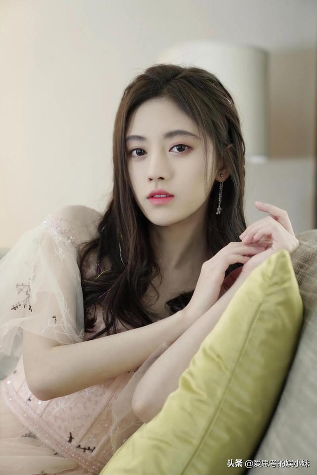 鞠婧祎很火吗（鞠婧祎很火的图片）