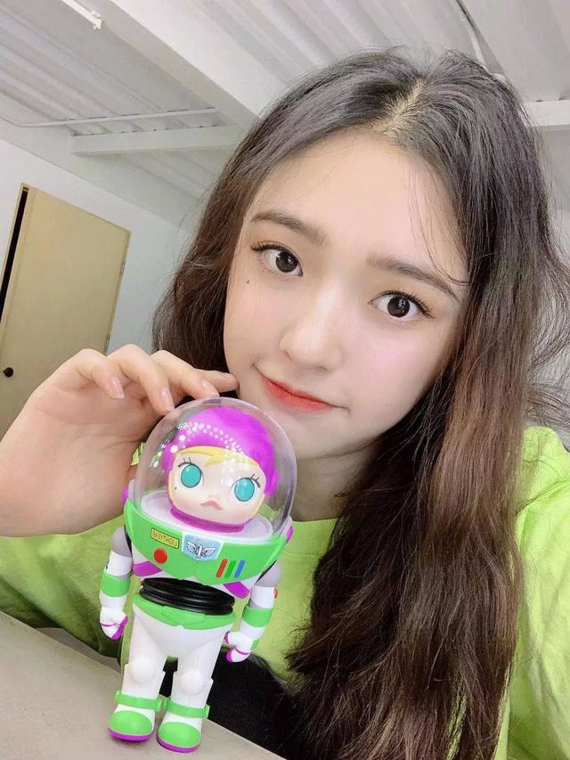 百元美白身体乳