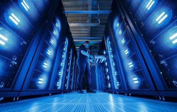 多年后重回世界第一，中国量子计算机横空出世，是超算速度的亿倍