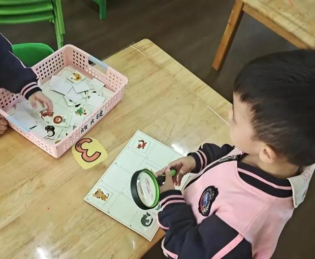 诺亚舟庆安小哈佛幼儿园中一班 · 快乐那么多，我都留住了