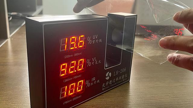 不惧刮擦，美特柏秒修复保护膜测评