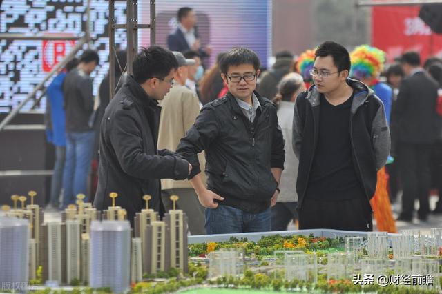 手里有50万，今明两年是存钱还是买房？孙宏斌、马光远观点一致