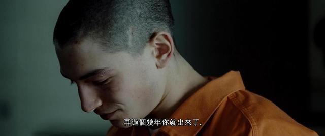 《凯文怎么了》一个好好的孩子为什么残忍的杀害了同学