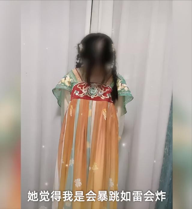 2021最暖心的8张家庭偷拍照曝光：原来这才是无条件爱孩子